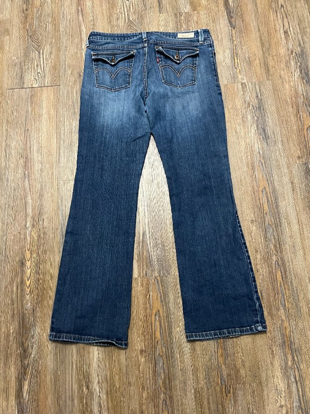 Levi's 545 Jeans - Women's Size 34x31 -Low Rise Waist, Bootcut Leg -Cotton Blend